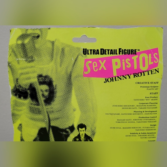 Sex Pistols JOHNNY ROTTEN action figure - Picture 2 of 16